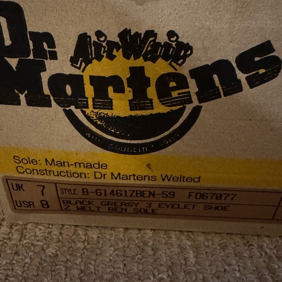 Vintage Dr. Martens Black Leather 1461 Black Leather greasy 3 eyelet Oxford shoe - Picture 10 of 10